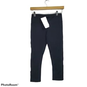 Fabletics NEW olive capri